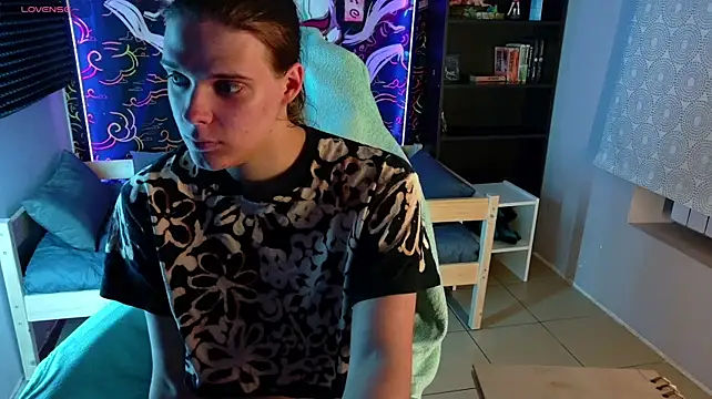 KIKI_Krash