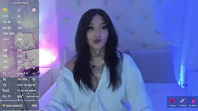 goth_tasha