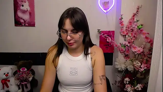 Amanda_Bright_
