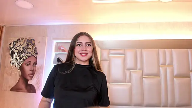 Alessia_Cruz