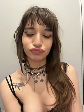 NikkiVice
