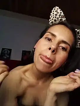 Bianca_Sweetie live cam on StripChat