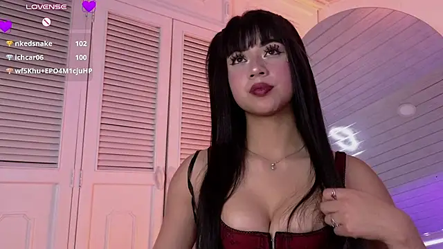 Katiaa_n live cam on StripChat