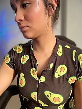 Isabella-Teen