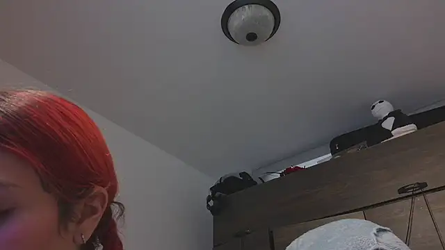 selene_red_