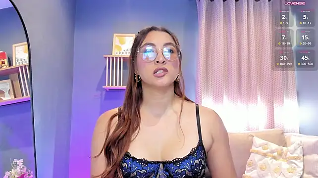 _LaraMom_