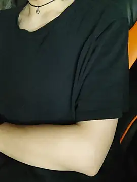Aashikalaa live cam on StripChat