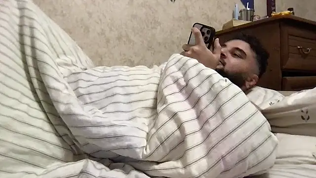 teddy_alan webcam