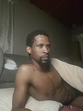 koolbend on Stripchat