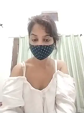cutieNancy89 live cam on StripChat
