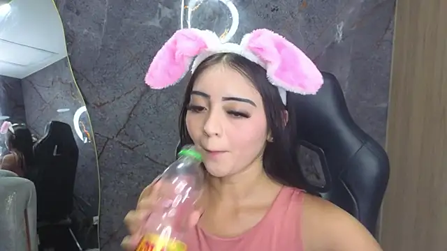 mia_petite_cn