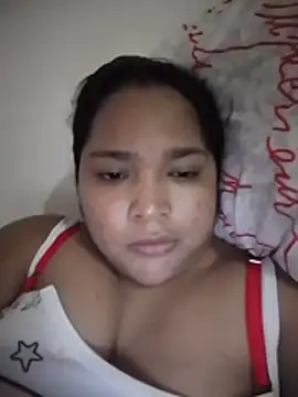 spy webcam Angelly Ricura