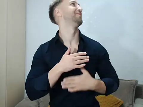 BlondEagleMuscle