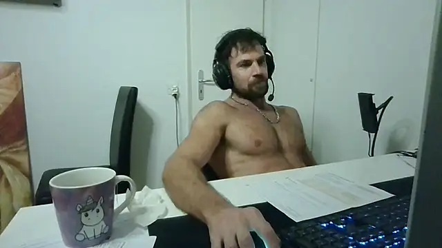 alpha-hunk