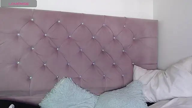 Lili_Bloomm