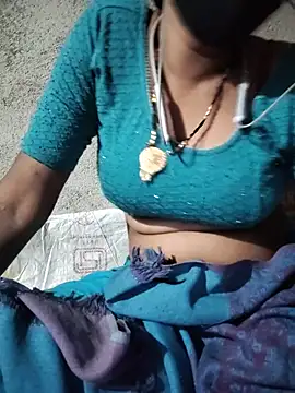 Hott_arushi25