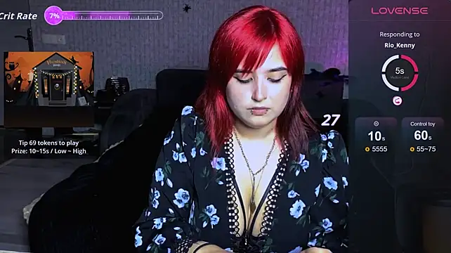 elisdacherry live cam on StripChat