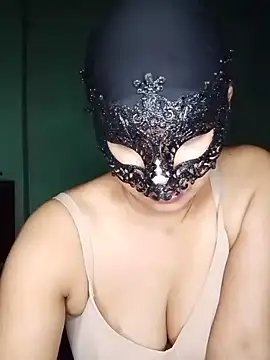 Janvi1122 live cam on StripChat
