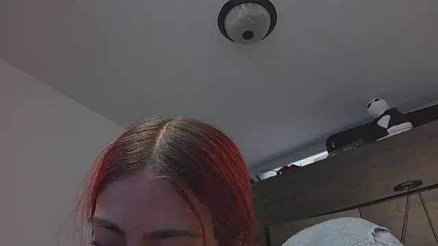 selene_red_