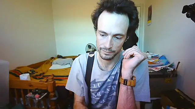 JohnnyMoves