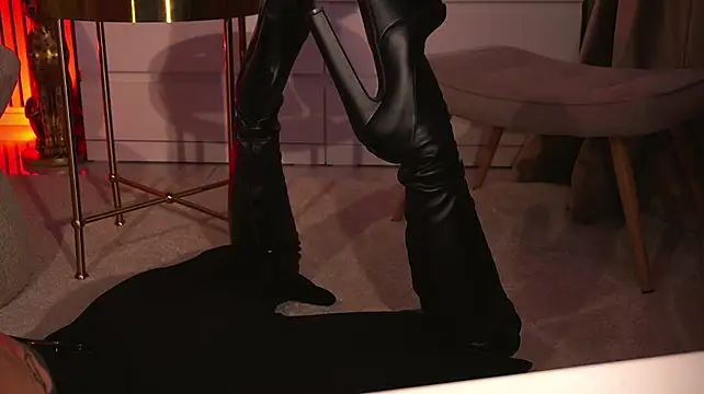 MissEmaDivine