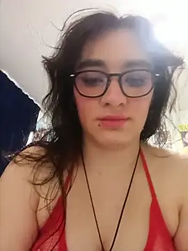 babyelena_ live cam on StripChat