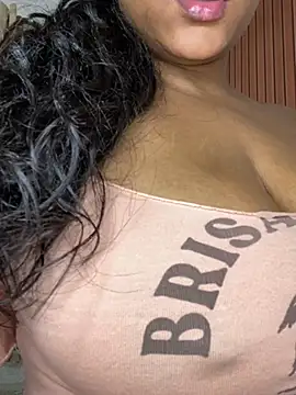 bea3liz live cam on StripChat