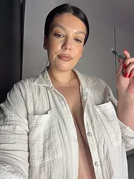 ClaraPasssion live cam on StripChat