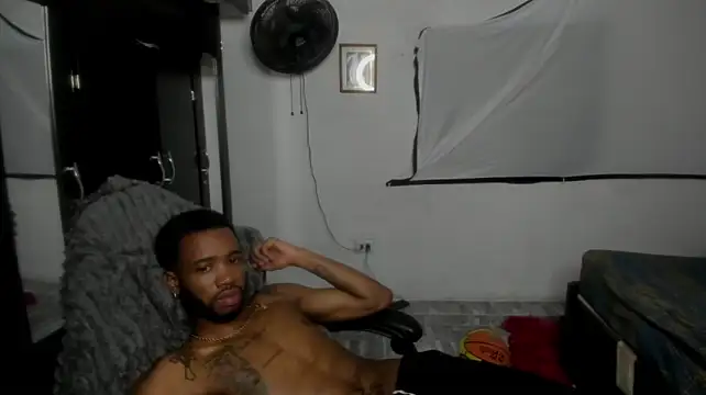 Kofi_exotic_2