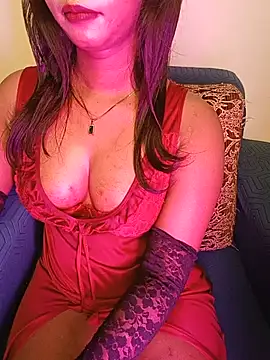 Eira_Moonlight live cam on StripChat