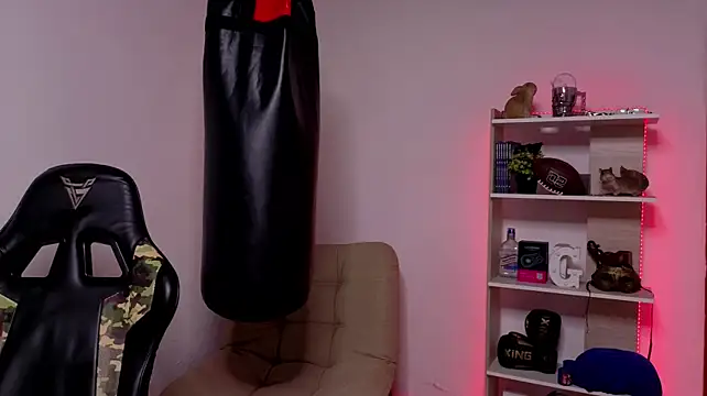 exquisite_gabe live cam on StripChat
