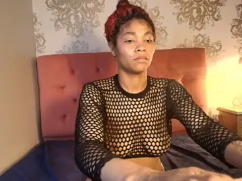 CloeEbony