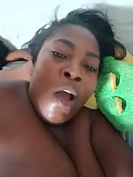 nanis_13 webcam
