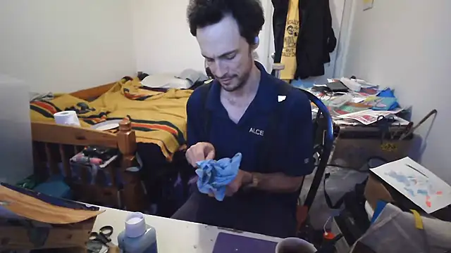 JohnnyMoves