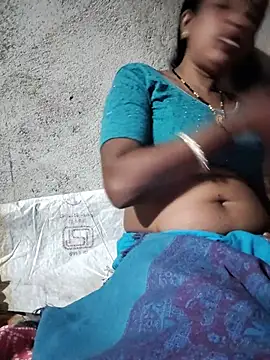 Hott_arushi25