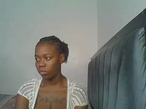 Nasty_Tetty live cam on StripChat