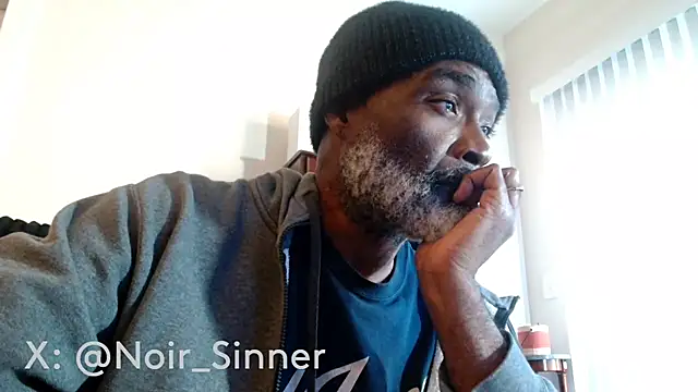 sinnernoir live cam on StripChat