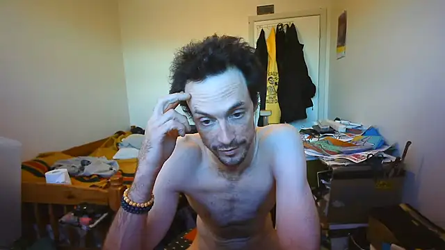 JohnnyMoves