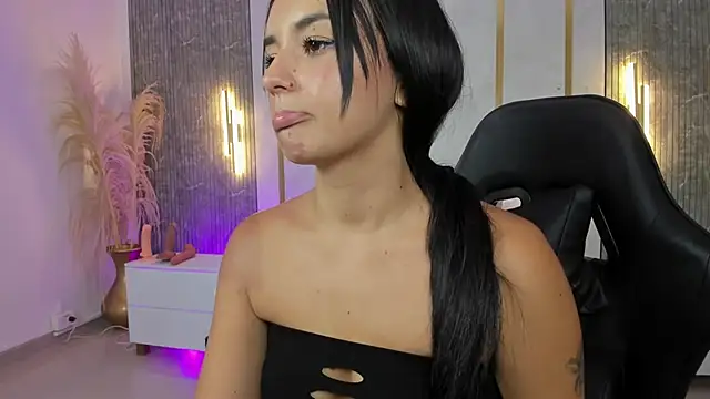 evelyn_rummage