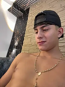 Lander_Cruz live sex cam