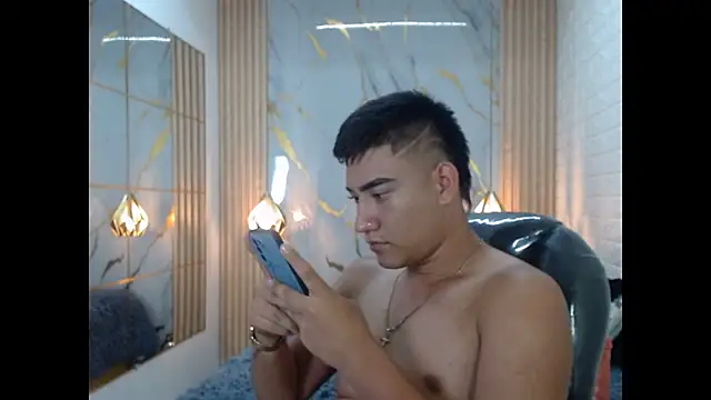 DominantBoy4