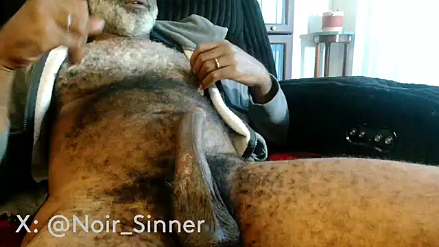 sinnernoir on Stripchat