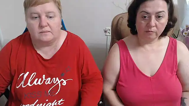 lindy-jeanie (G milf) - both naked