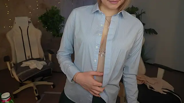 lisa_kiss054 (G young) - naked doggy