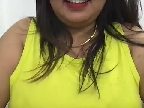 Miss_Nimrat
