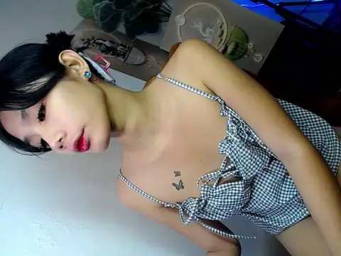 lexiemica (T teen) - com goal
