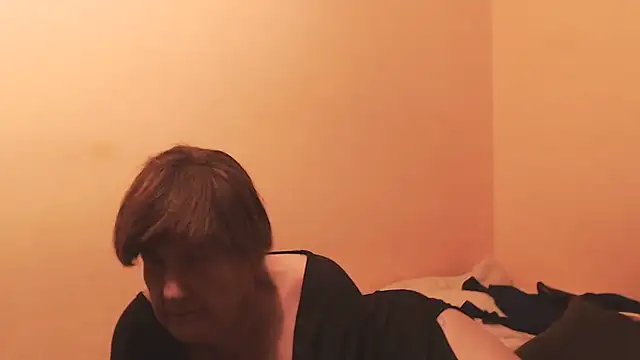 mioritahard (Ask my age) - Oil show