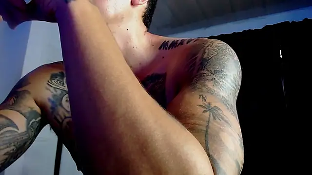 Adam_Hudsond