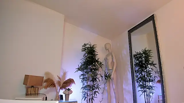 mira0_0 (F young) - Squirt💦