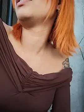 cataleya_16 (F young) - Off shirt in public bar 🥵